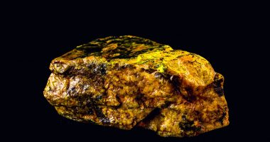 Uranium mineral rock
